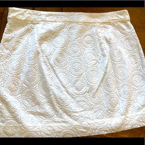 White mini skirt. Never worn.